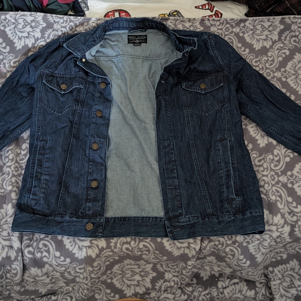 Stylish Men's Blue Denim Jacket